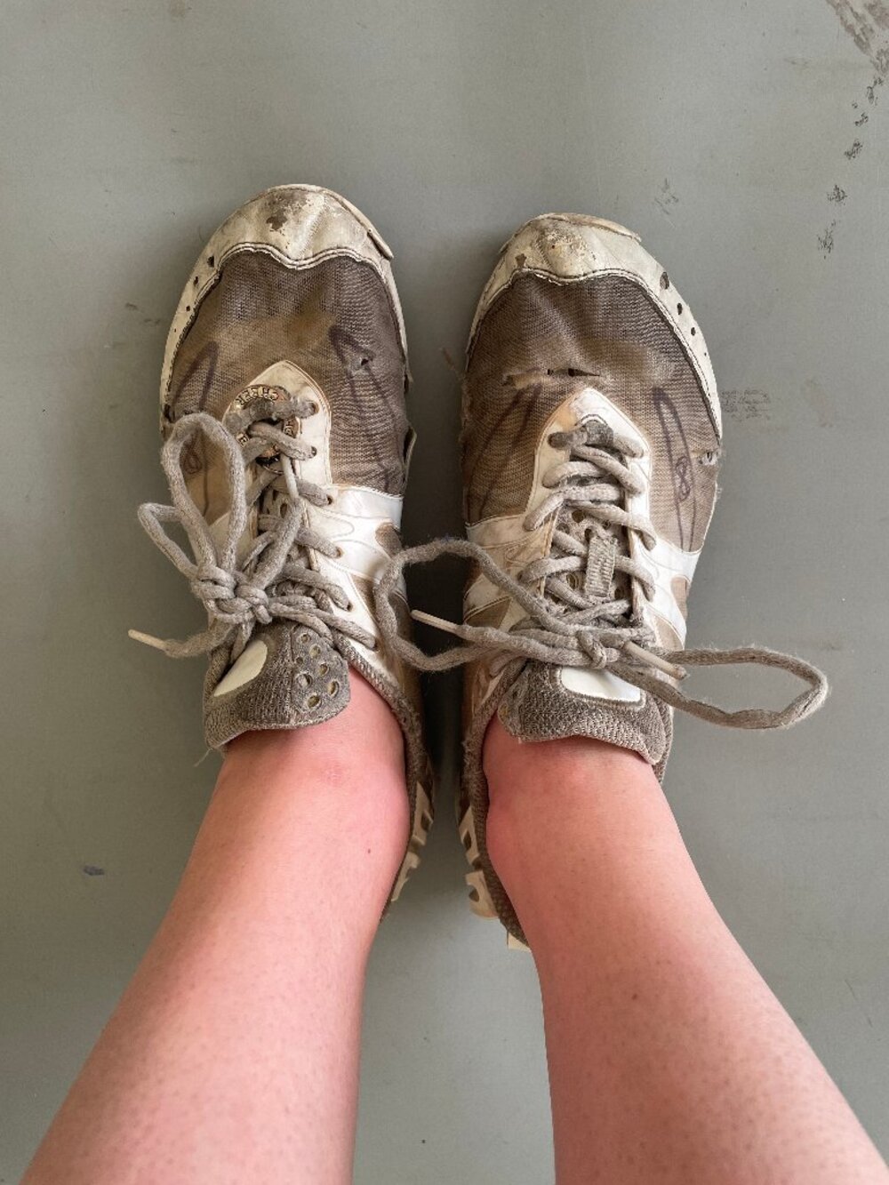 1 pair nfinity vengeance Competition Cheerleading sneakers very used